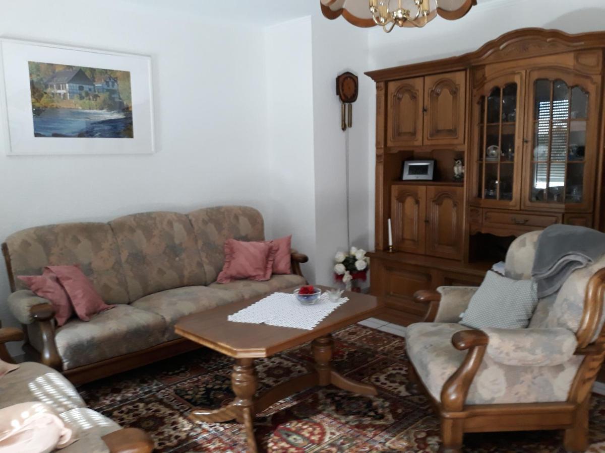 Am Klinikum Apartment Solingen Ngoại thất bức ảnh